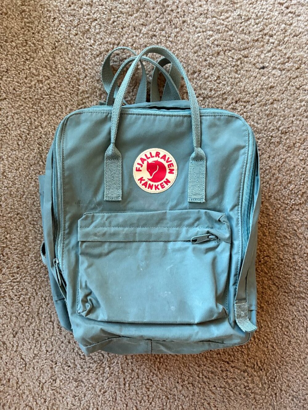 Fjallraven Kanken Classic Backpack 23510 - Frost Green
